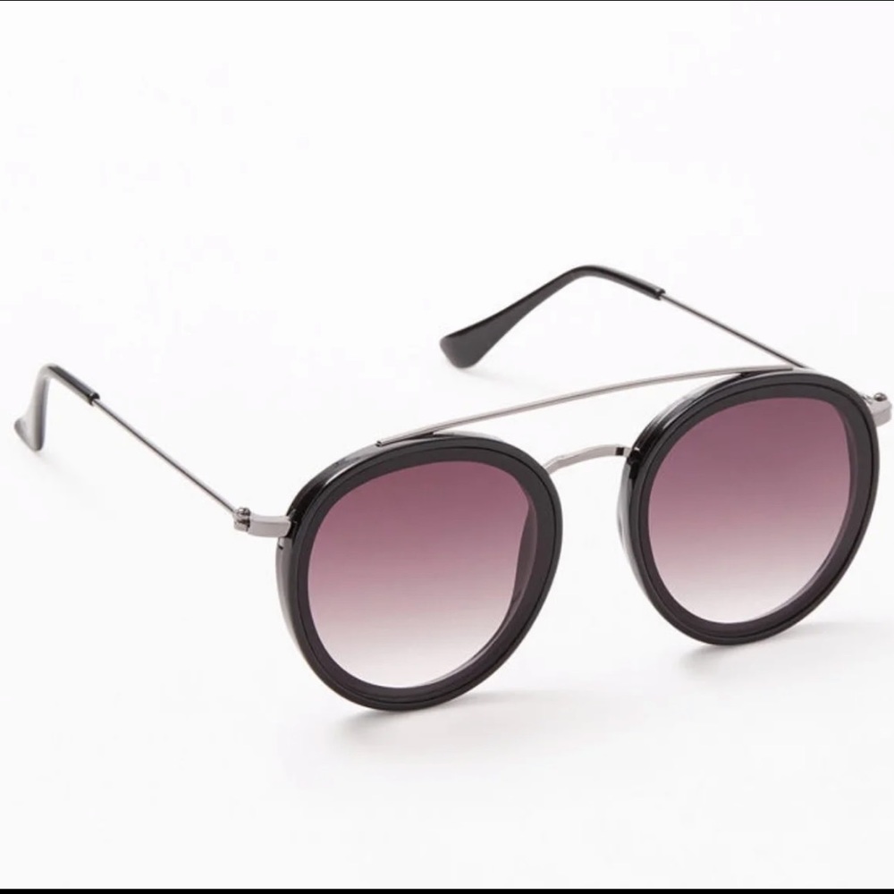 La hearts Aviator Sunglasses